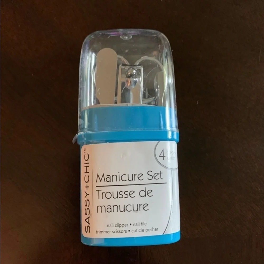Travel Manicure Sets- 4 piece - 4 Colors Available